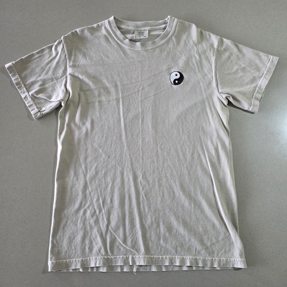 Comfort Colors‎ Yin Yang Embroidered T-Shirt Small Sage Green Garment Dye Cotton